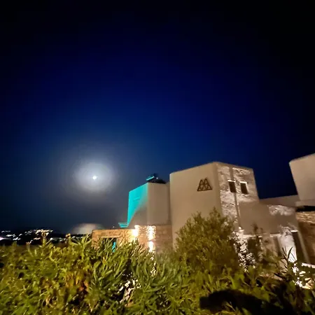 Luxurious Oasis In Paros * Chrisi Akti (Paros)