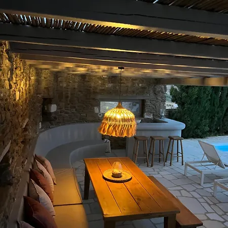 Luxurious Oasis In Paros Villa
